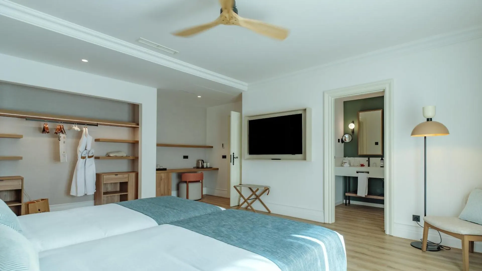 Dreams Madeira Resort Spa & Marina Canical