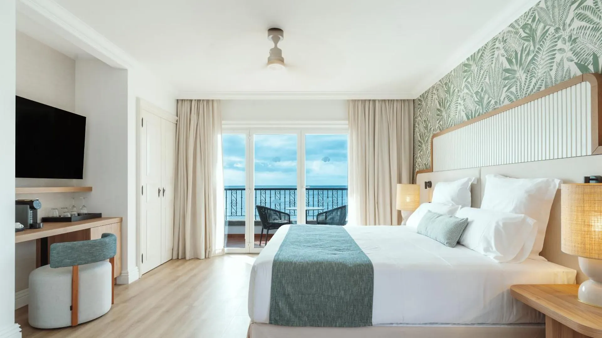 Dreams Madeira Resort Spa & Marina Canical